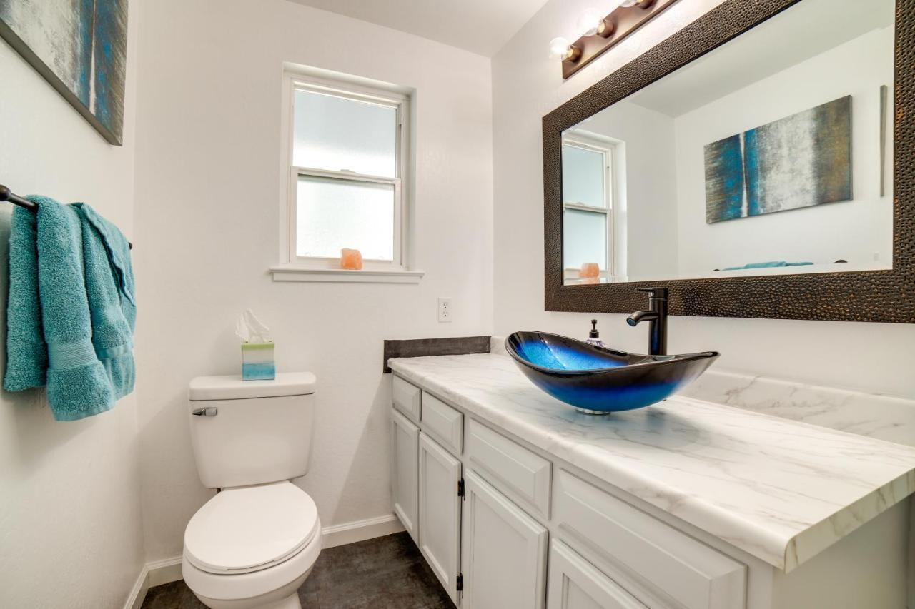 Pet-friendly Hideaway With Private Hot Tub! * Reno